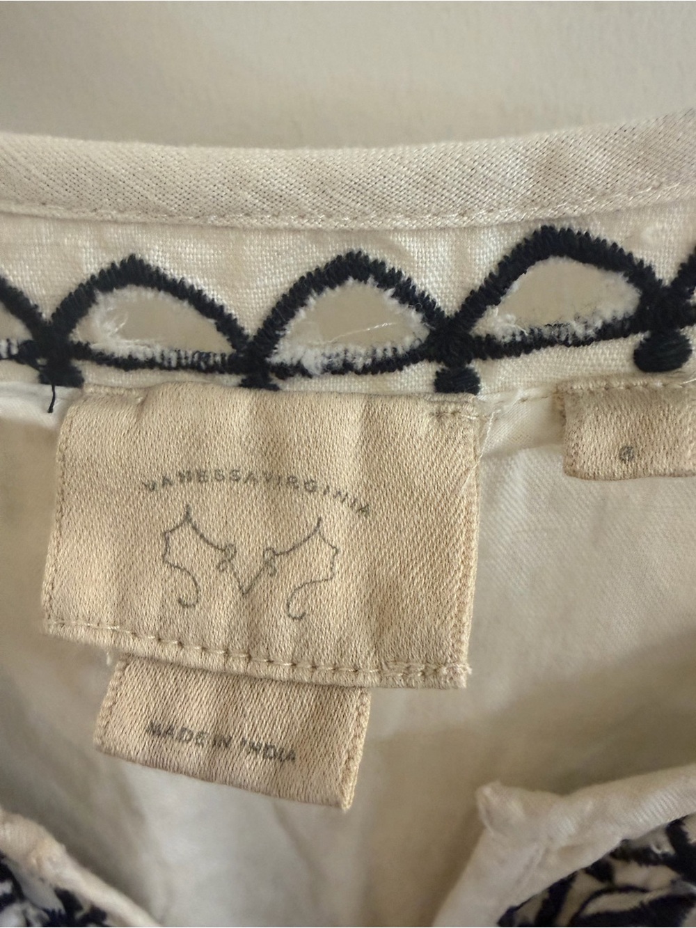 Anthropolgie Embroidered Rheya Tee, size 8 - Picture 7 of 7